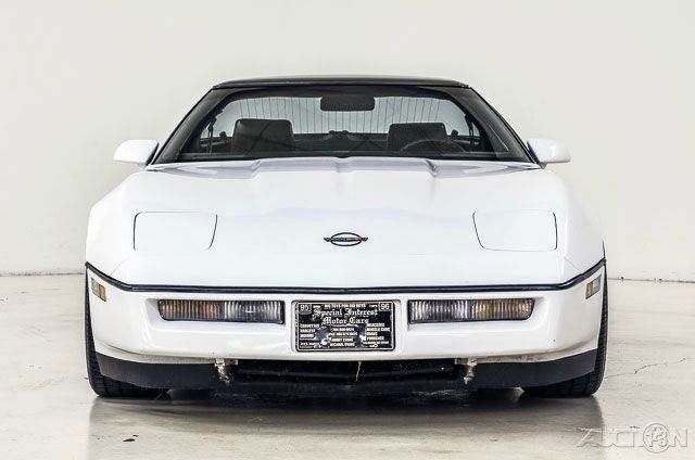 1986 Chevrolet Corvette Base 2dr Hatchback - photo 3
