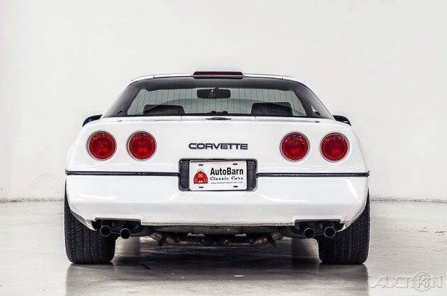 1986 Chevrolet Corvette Base 2dr Hatchback - photo 4