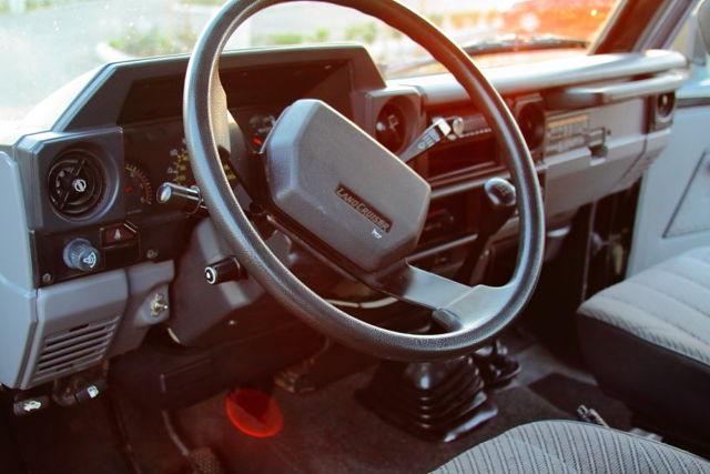 1986 Toyota Land Cruiser LX - photo 10