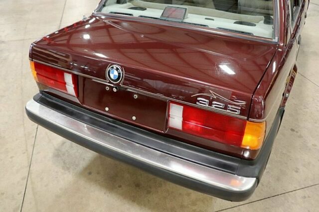 1986 BMW 3-Series -- - photo 11