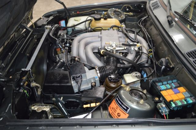 1986 BMW 3-Series Base Sedan 2 door - photo 5