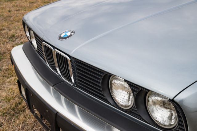 1986 BMW 3-Series E30 - photo 6