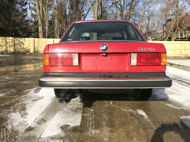 1986 BMW 3-Series Base Sedan 4-Door - photo 8