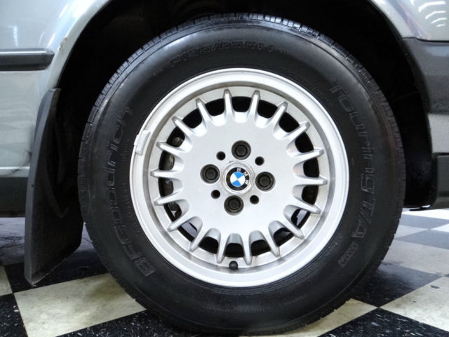 1986 BMW 3-Series 325e - photo 6