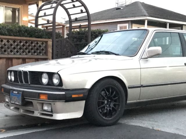 1986 BMW 3-Series 325ES - photo 3