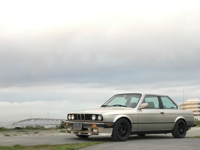 1986 BMW 3-Series 325ES - photo 7