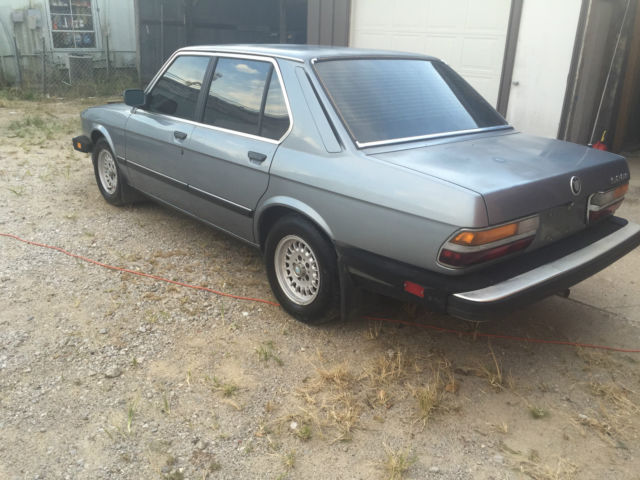 1986 BMW 5-Series Base Sedan 4-Door - photo 3