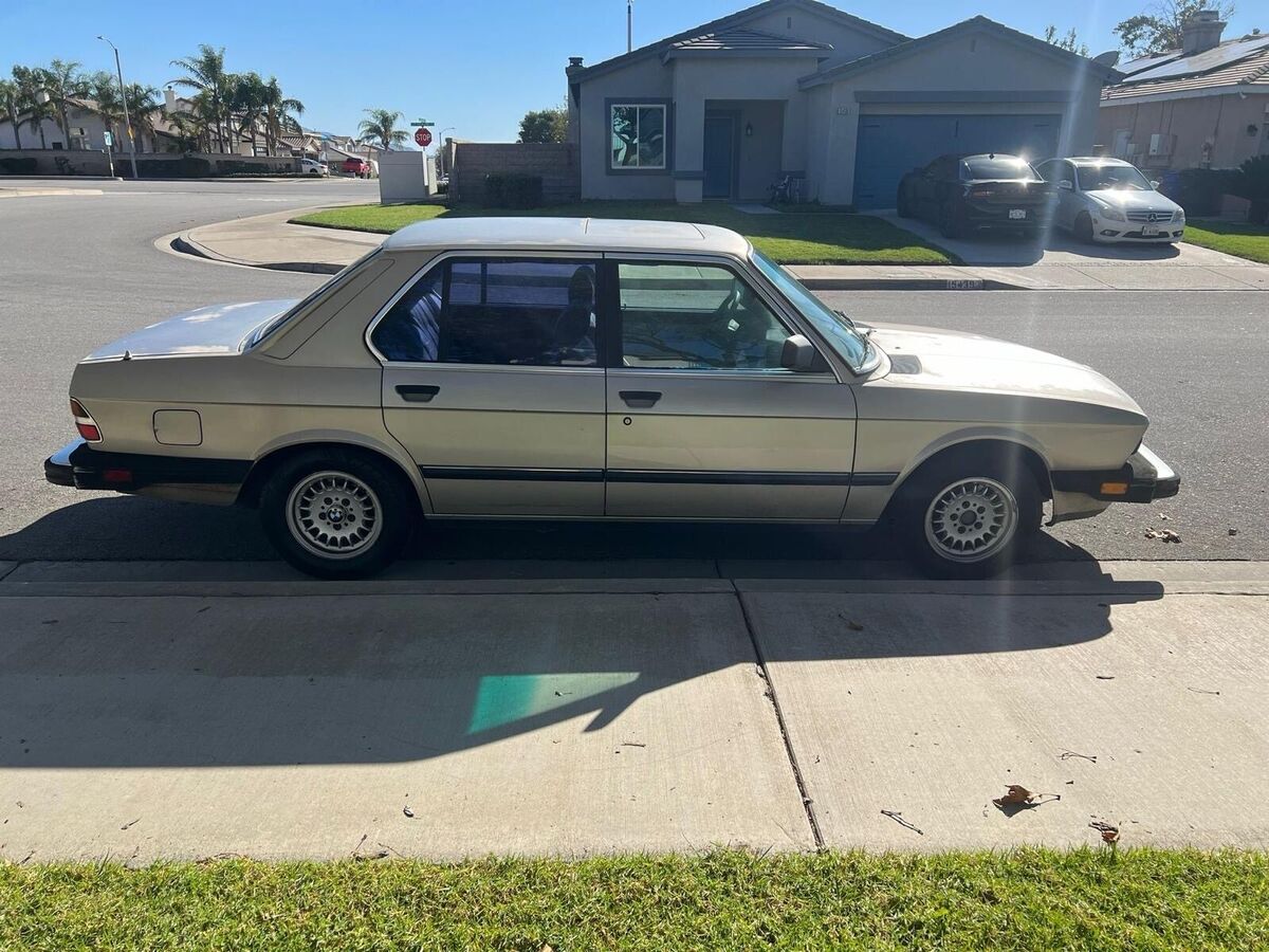 1986 BMW 5-Series E AUTOMATIC - photo 3