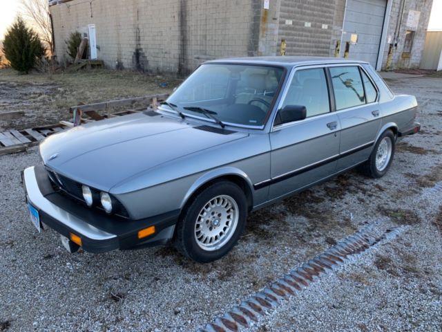 1986 BMW 535i E28 Classic - Automatic - Original - Clean - RWD 1986 BMW 5-Series 535i