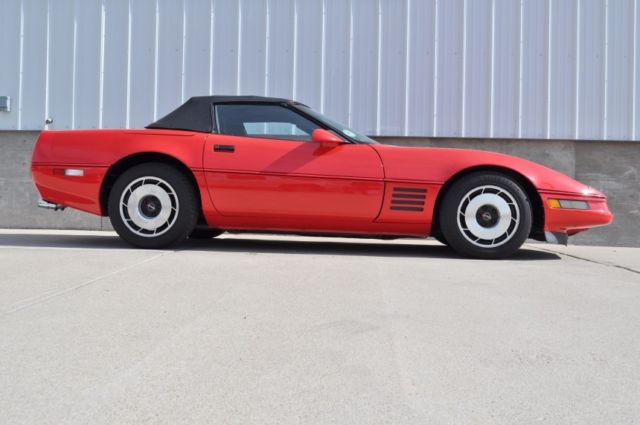 1986 Chevrolet Corvette Convertible - photo 2