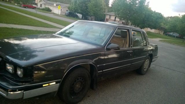 1986 Buick Electra 4 door sedan runs good! 153000 miles 1986 Buick Electra 380