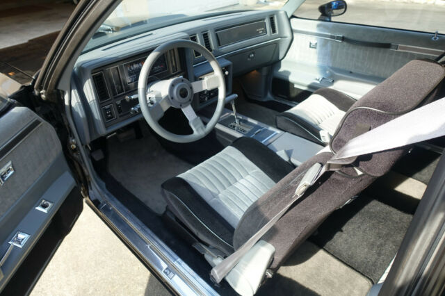 1986 Buick Grand National . - photo 9