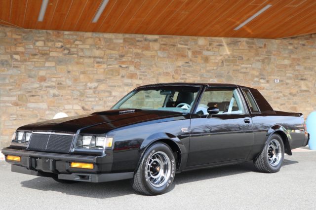 1986 Buick Grand National Turbo Hardtop - photo 4