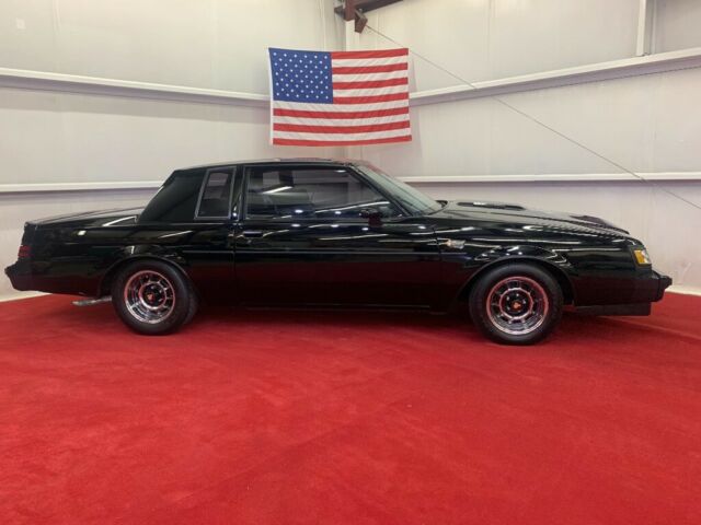 1986 Buick Grand National - photo 2
