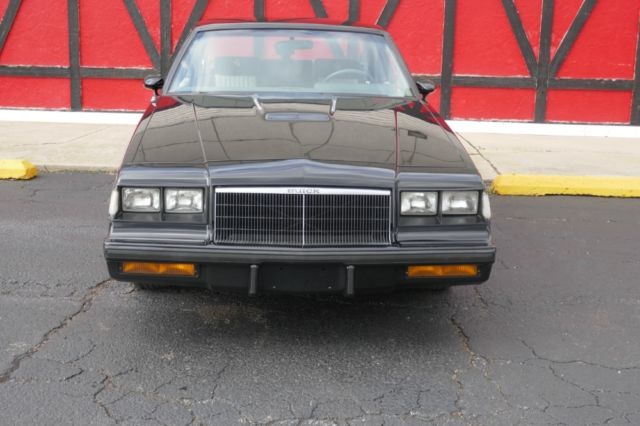 1986 Buick Grand National -NEWER BLACK PAINT-3.8 TURBO-VERY SLICK & FAST- SE - photo 11