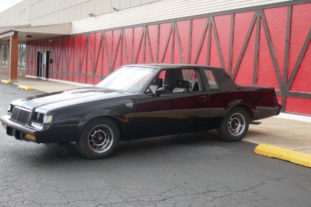 1986 Buick Grand National -NEWER BLACK PAINT-3.8 TURBO-VERY SLICK & FAST- SE - photo 3