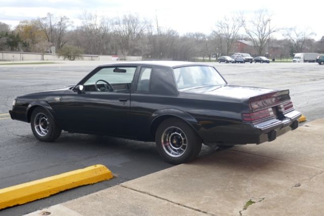1986 Buick Grand National -NEWER BLACK PAINT-3.8 TURBO-VERY SLICK & FAST- SE - photo 5