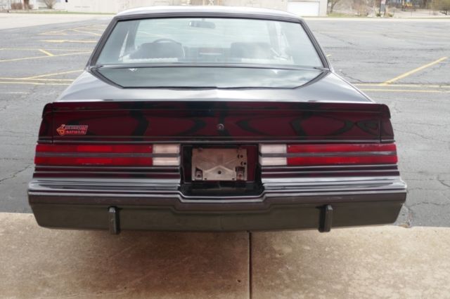 1986 Buick Grand National -NEWER BLACK PAINT-3.8 TURBO-VERY SLICK & FAST- SE - photo 6