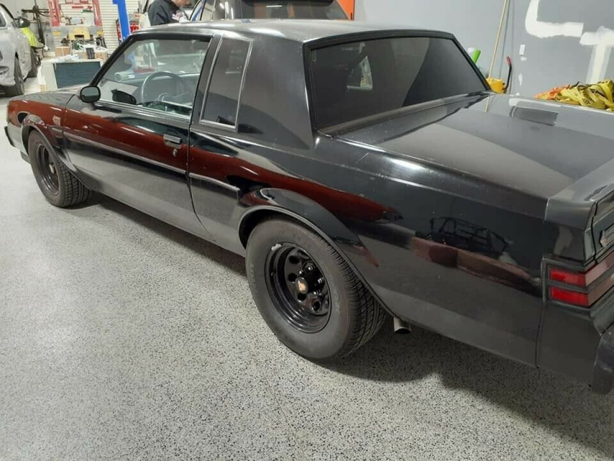 1986 Buick Grand National Black - photo 10