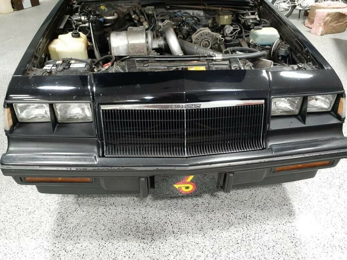 1986 Buick Grand National Black - photo 4