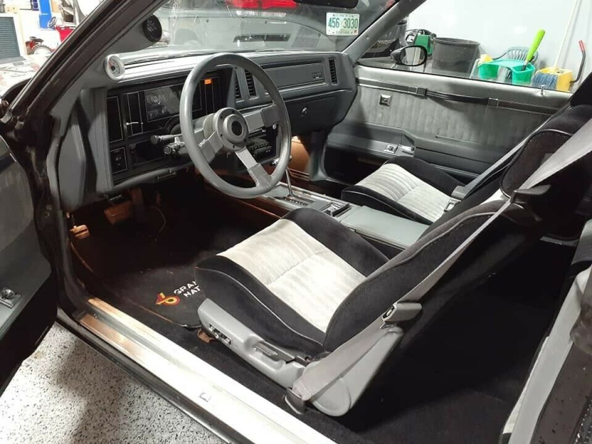1986 Buick Grand National Black - photo 6