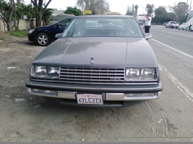 1986 Buick LeSabre Limited coupe - photo 2