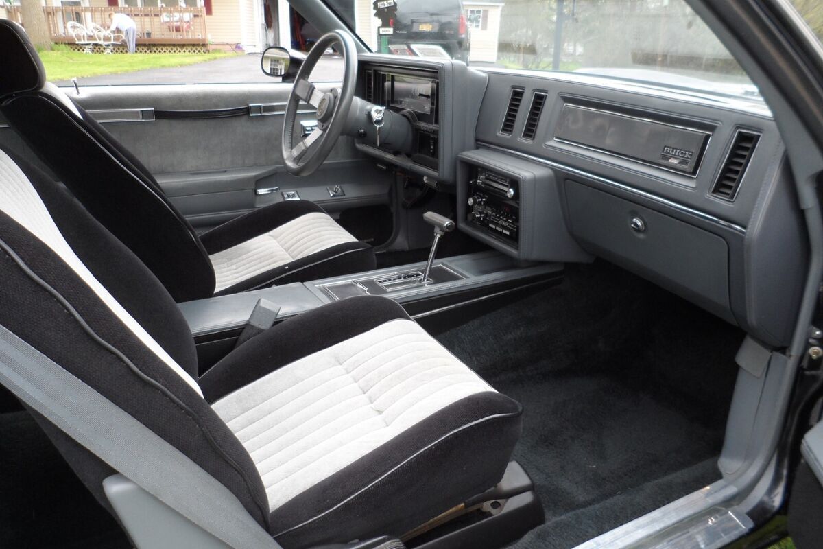1986 Buick Grand National - photo 13