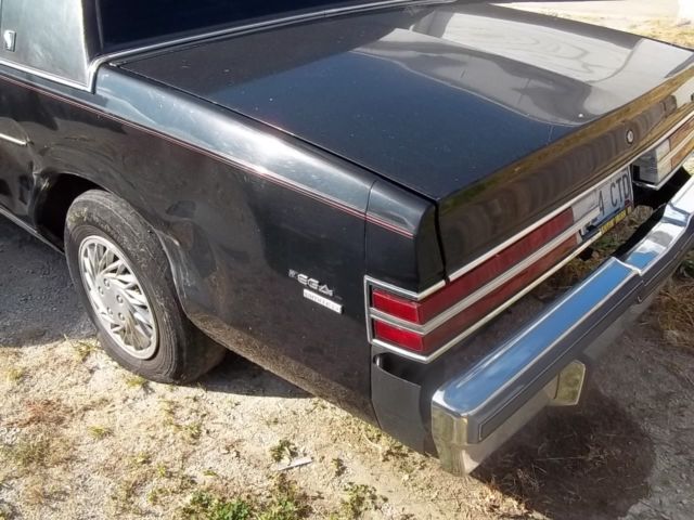 1986 Buick Regal Limited - photo 8