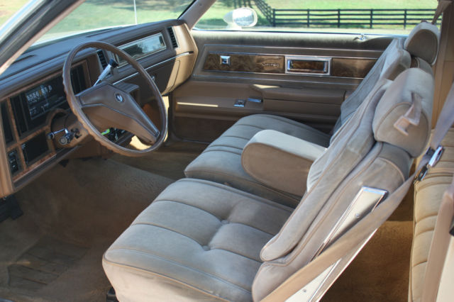 1986 Buick Regal Limited Coupe 2-Door - photo 11