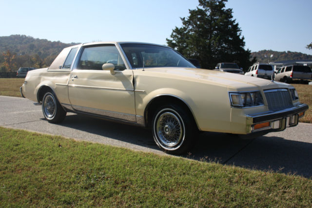 1986 Buick Regal Limited Coupe 2-Door - photo 9
