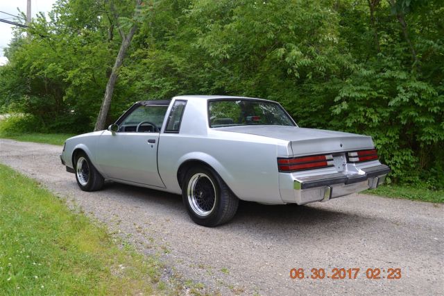 1986 Buick Regal 2 DOOR T-TOP - photo 7