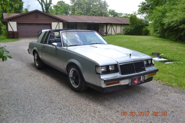 1986 Buick Regal 2 DOOR T-TOP - photo 9
