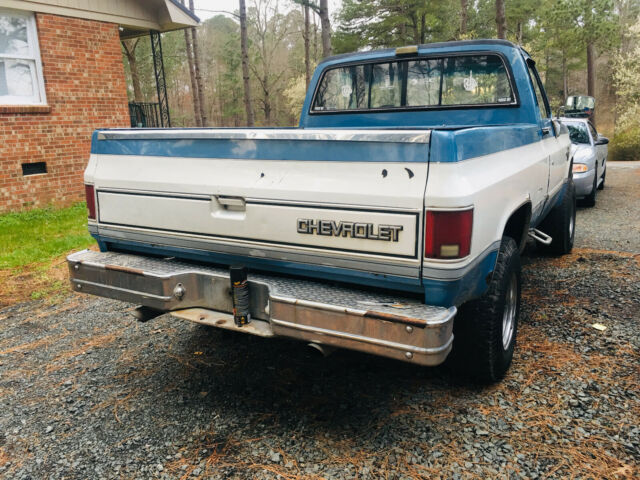 1986 Chevrolet C-10 - photo 3
