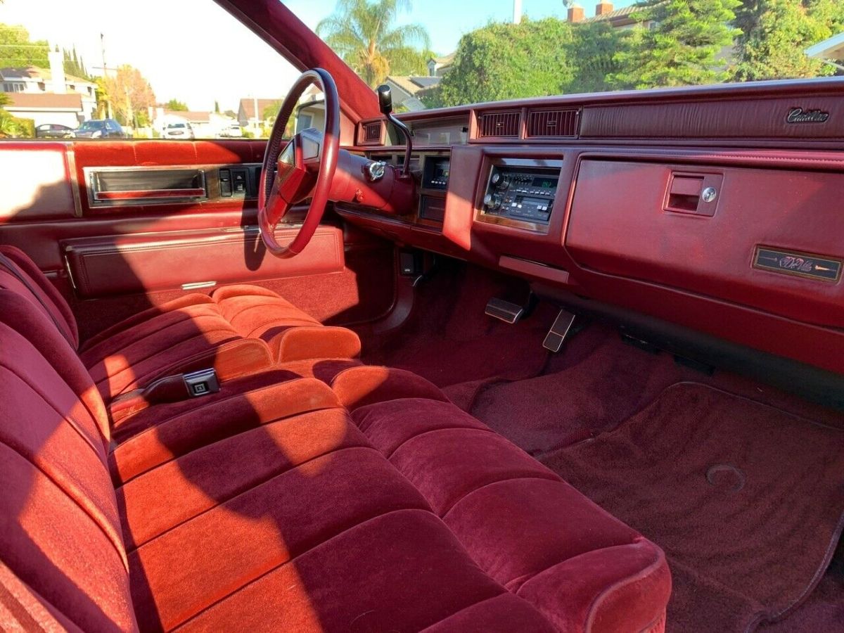 1986 Cadillac DeVille - photo 13