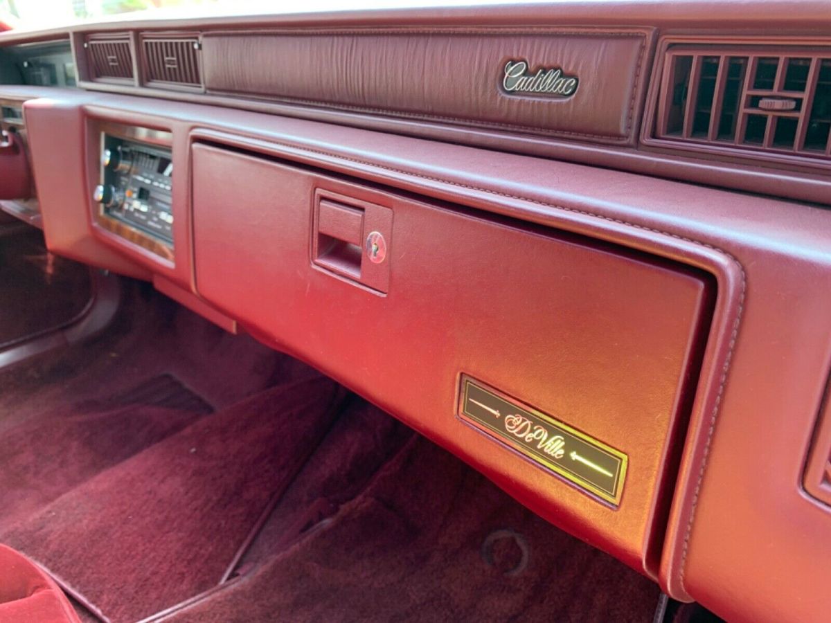 1986 Cadillac DeVille - photo 8