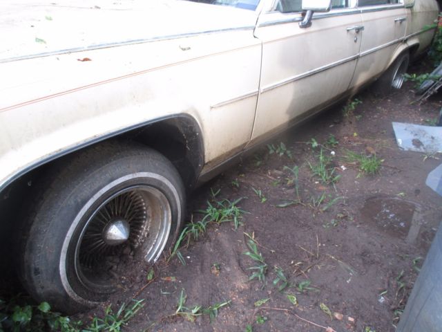 1986 Cadillac Brougham - photo 7