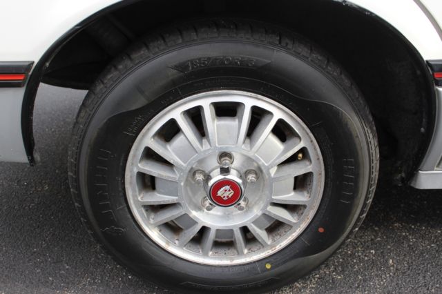 1986 Cadillac Cimarron - photo 10