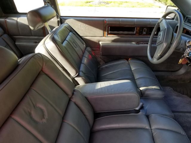 1986 Cadillac DeVille Touring Car - photo 7