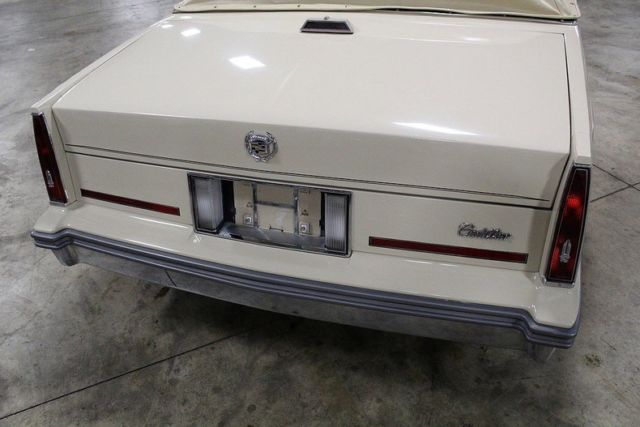 1986 Cadillac DeVille -- - photo 11