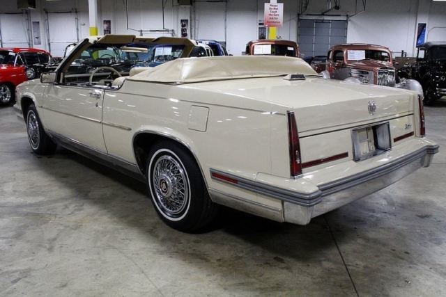 1986 Cadillac DeVille -- - photo 3