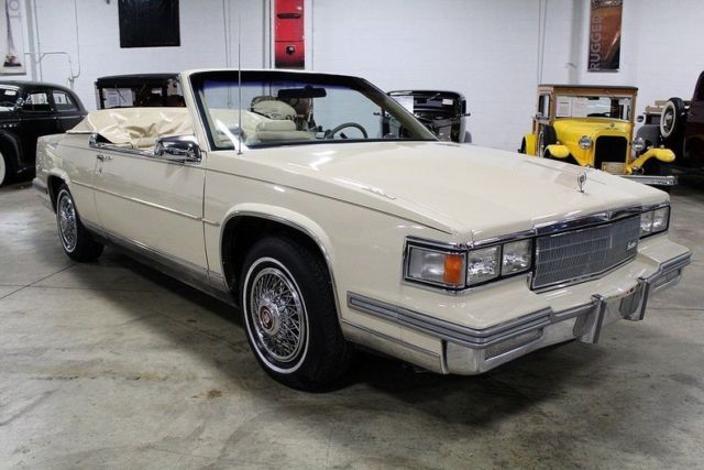 1986 Cadillac DeVille -- - photo 7