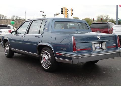 1986 Cadillac DeVille DeVelle - photo 2