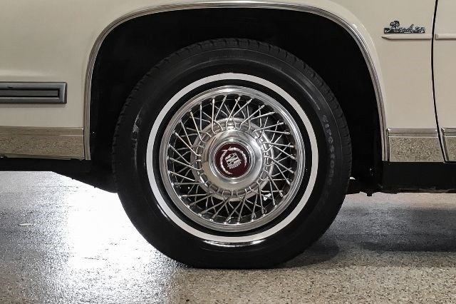 1986 Cadillac DeVille Fleetwood - photo 7