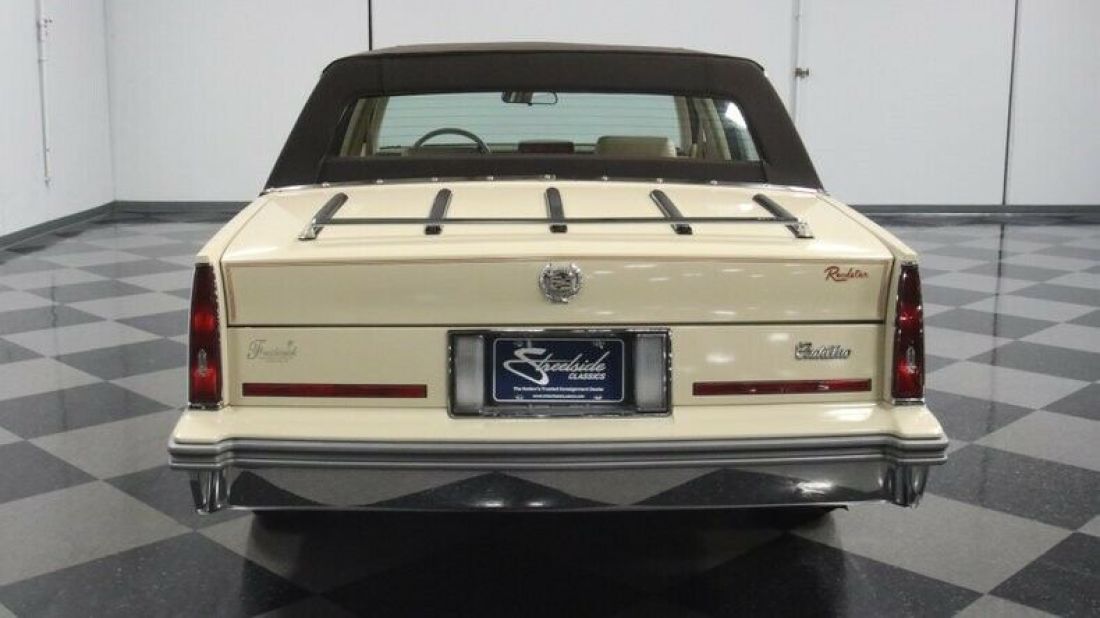 1986 Cadillac DeVille Fleetwood Edition - photo 12