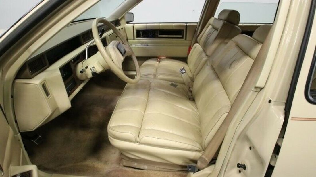 1986 Cadillac DeVille Fleetwood Edition - photo 5