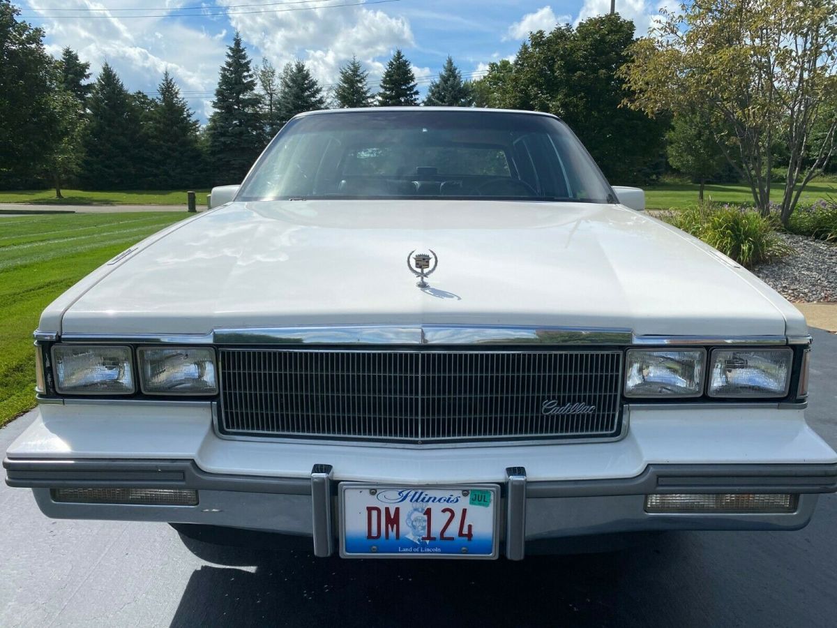 1986 Cadillac DeVille Fully loaded - photo 2