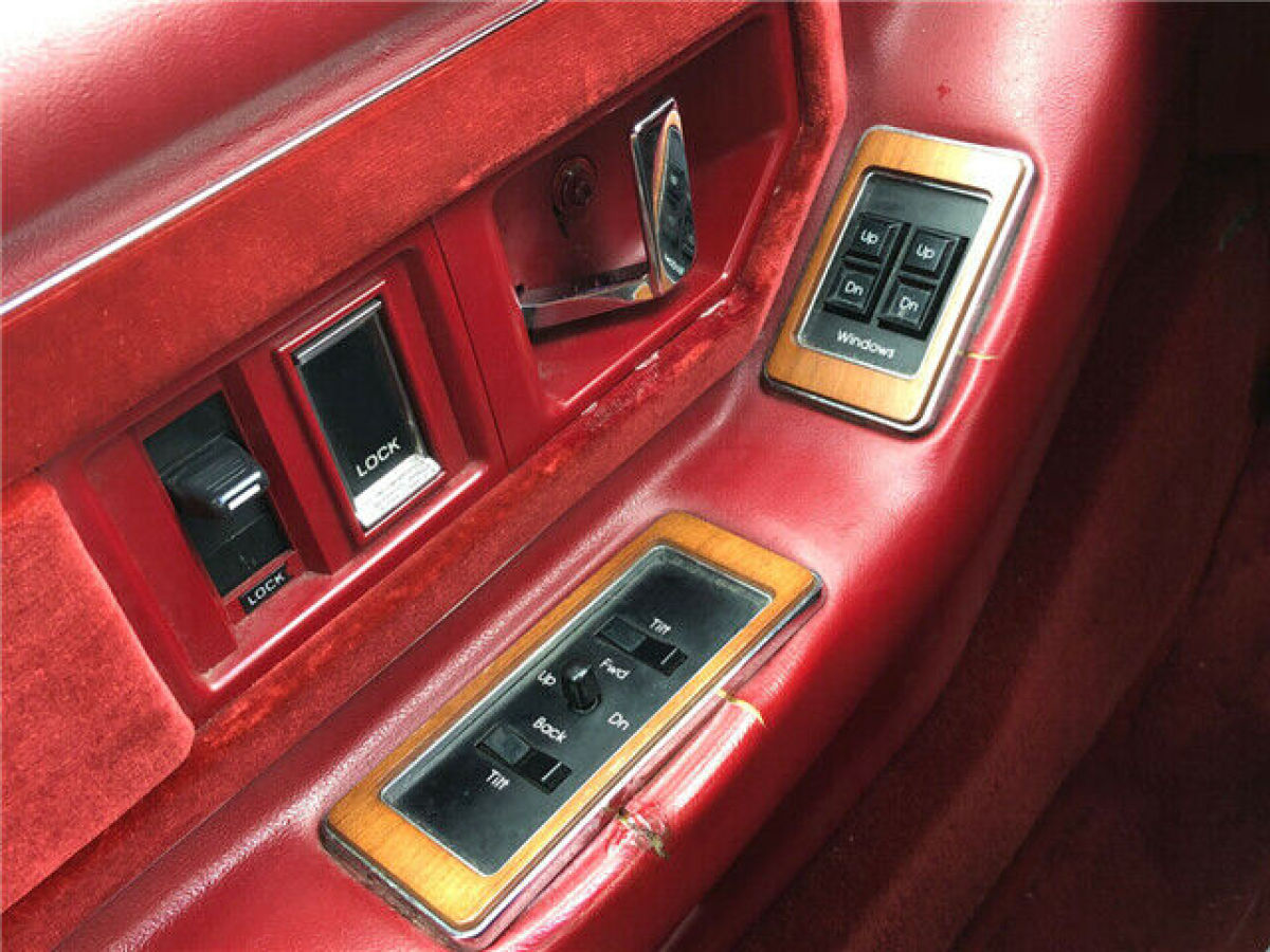 1986 Cadillac Eldorado 2dr Coupe - photo 9
