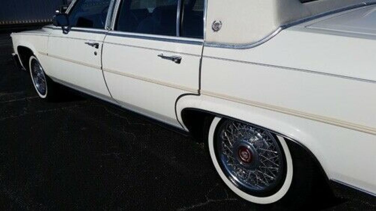 1986 Cadillac Fleetwood - photo 7