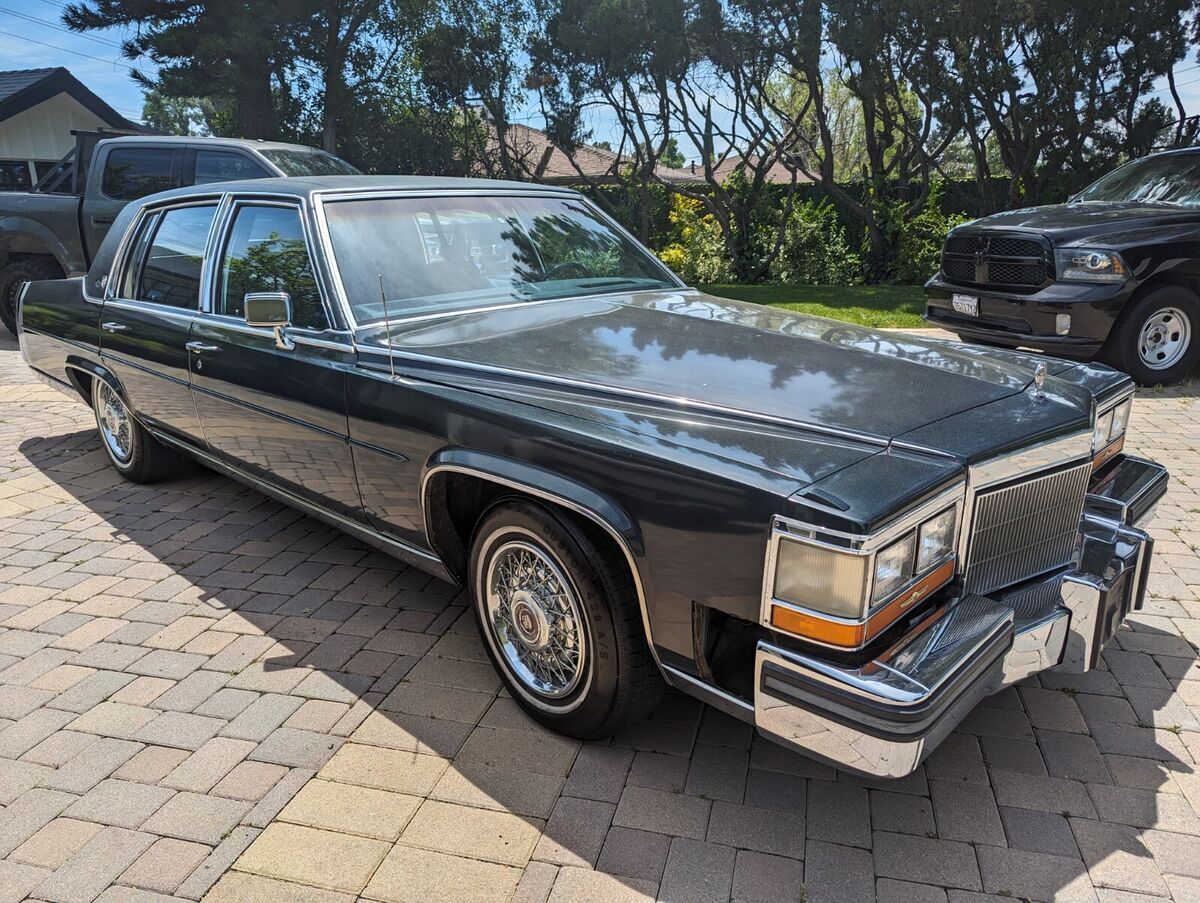 1986 Cadillac Fleetwood BROUGHAM - photo 7