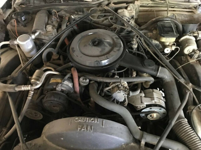 1986 Cadillac Fleetwood - photo 5